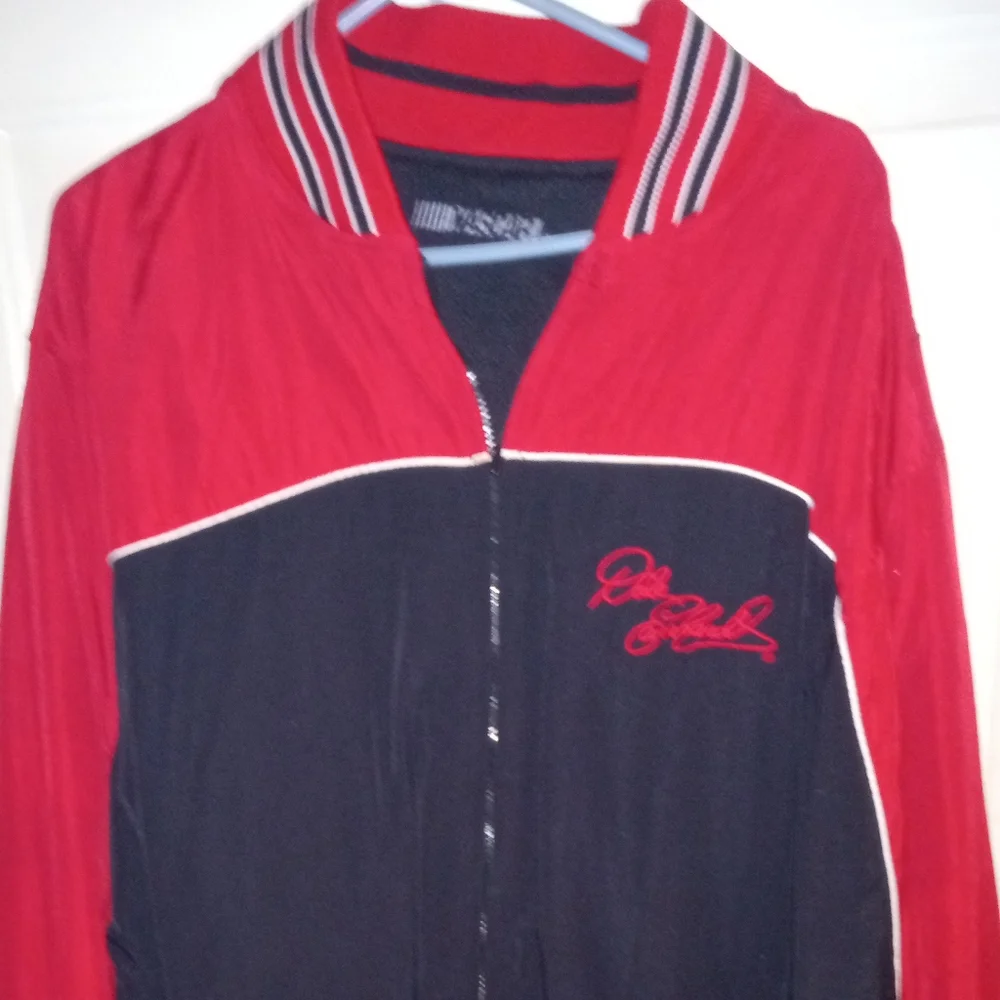 Jacket - Picture 1 of 4